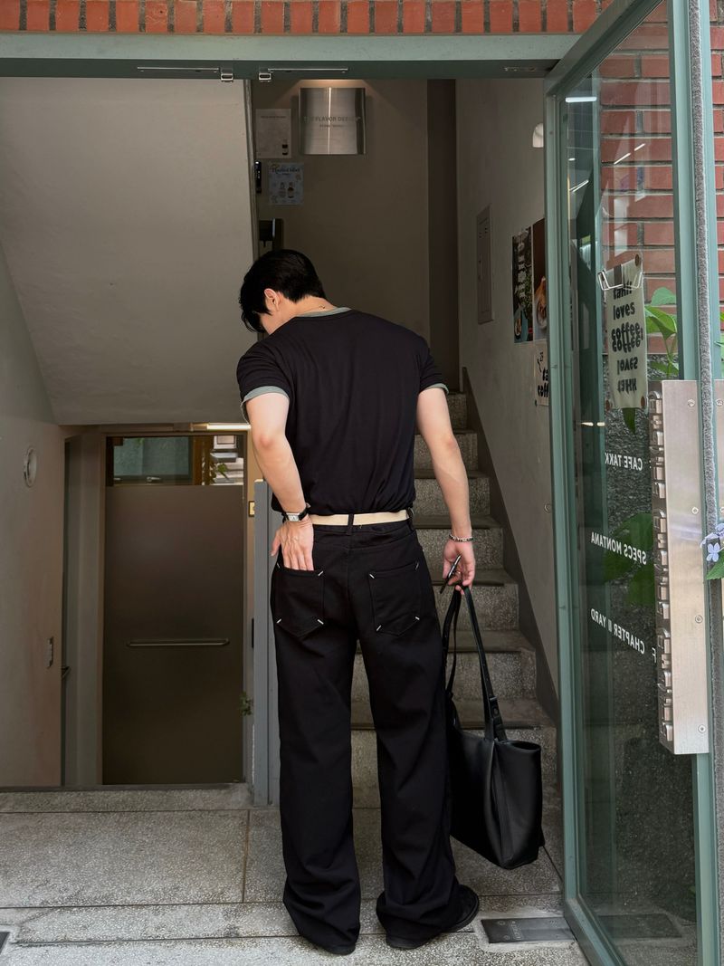 Back pocket stitch semi wide pants