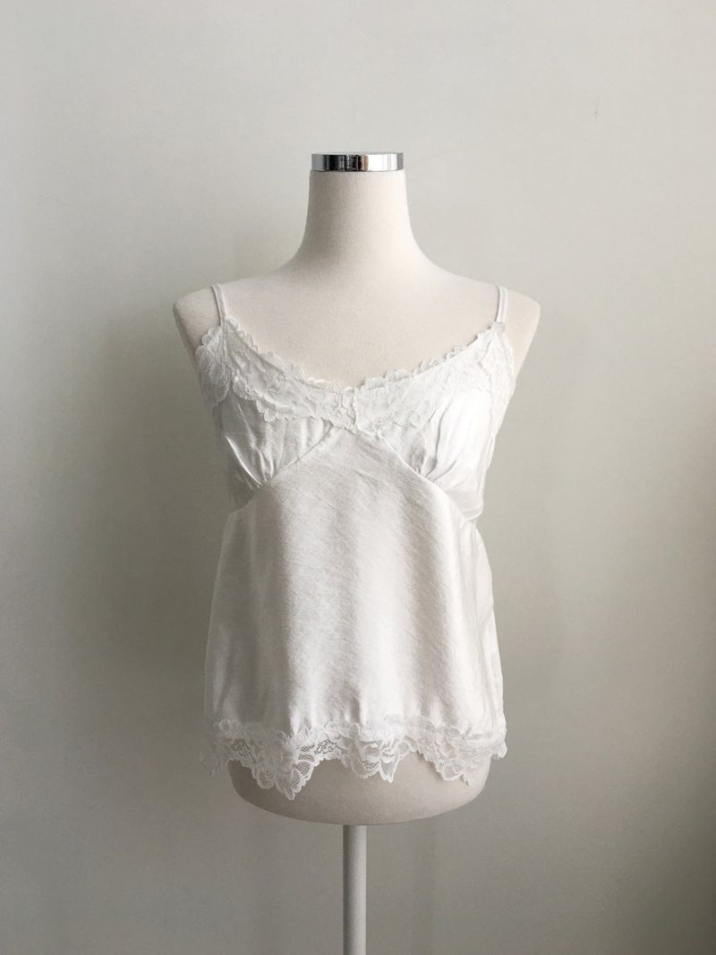 Under bloom lace camisole