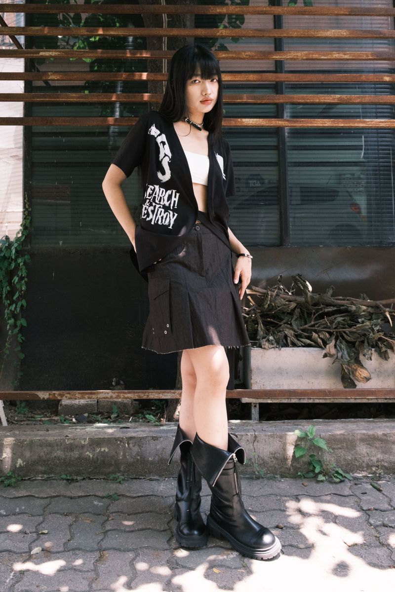 SIS A（シスエイ）の「 ROUGH CARGO PLEATS SKIRT / BROWN（Skirts）」