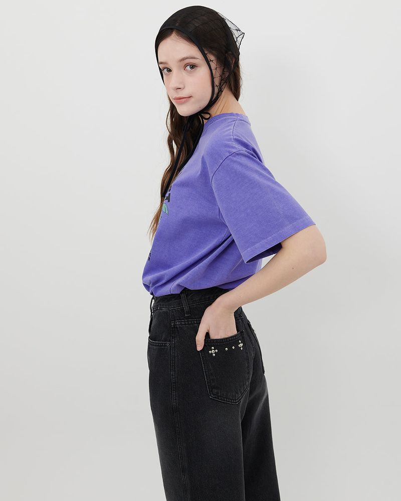 STUDS STRAIGHT LEG JEANS [BLACK]