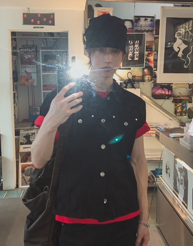Kelden Cutout Short Sleeve Trucker Shacket