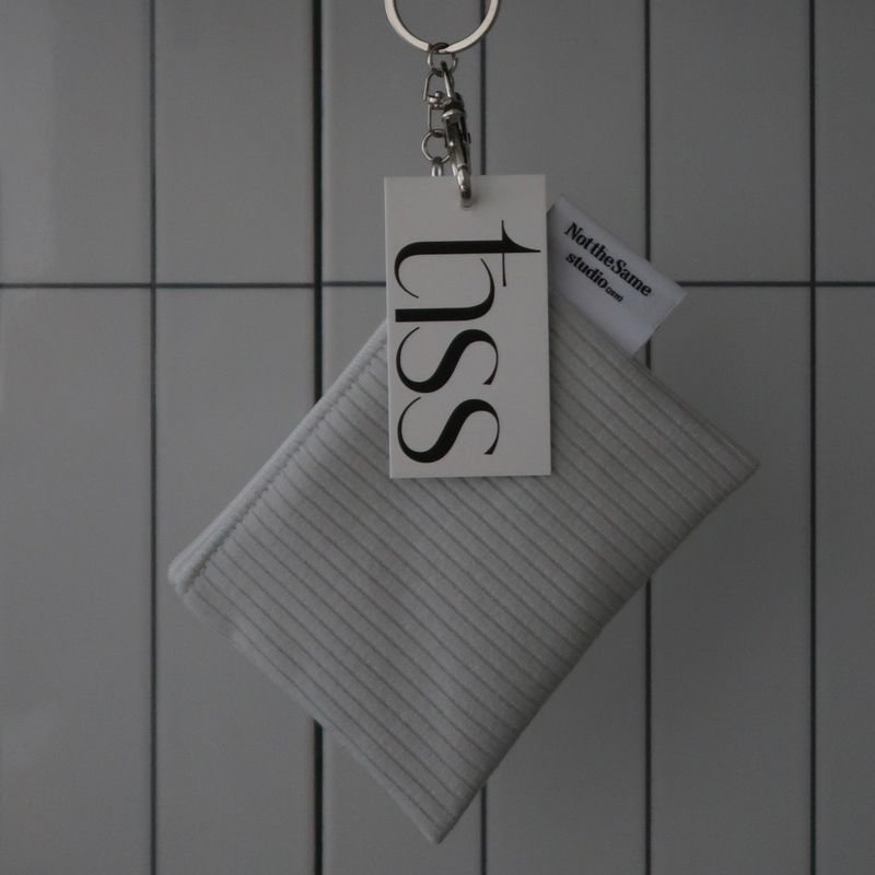 Mini keyring pouch 'dark clouds'