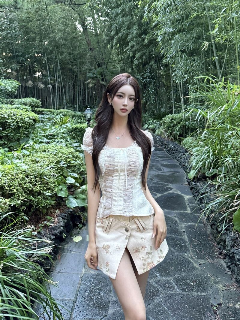 Seow（ソウ）の「1520. Flower layered sk-pt（Skirts）」
