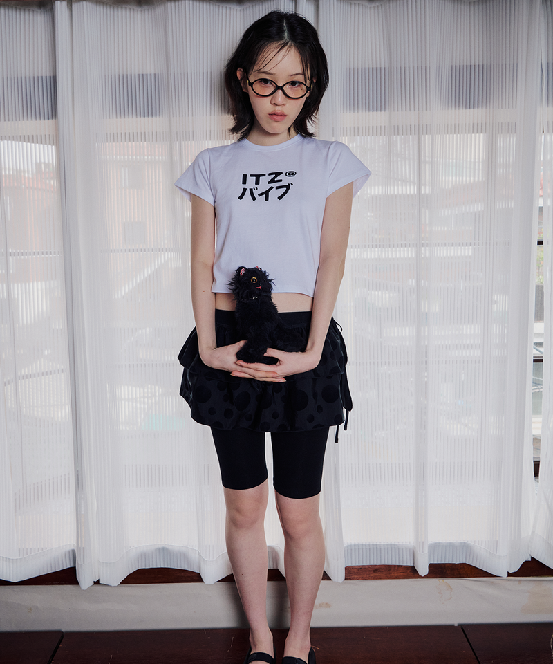 ITZAVIBE（イッザバイブ）の「BLACK DOTTED LAYERED WRAP SHORT SKIRT（Skirts）」