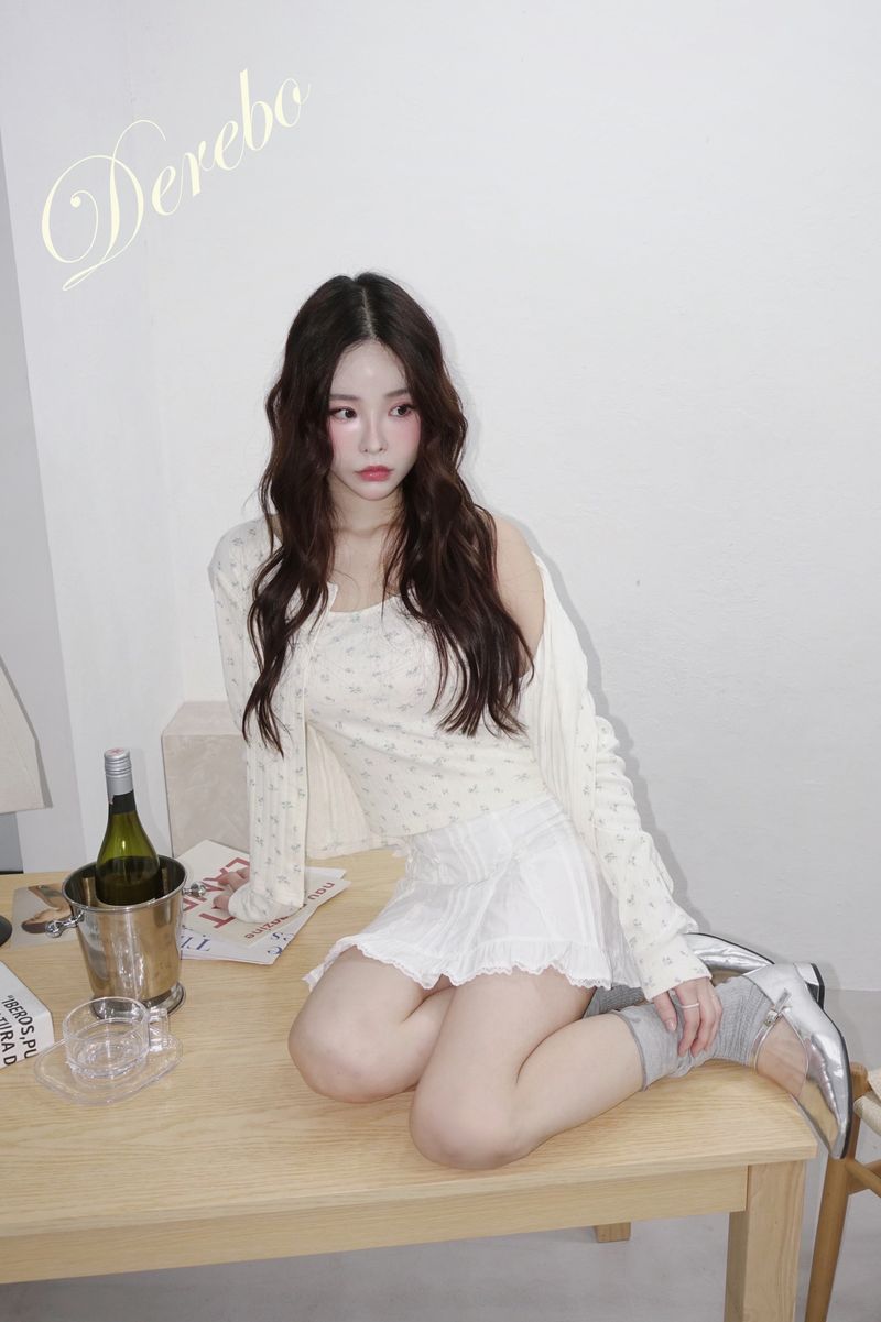 Lovely flower cardigan sleeveless two-piece set