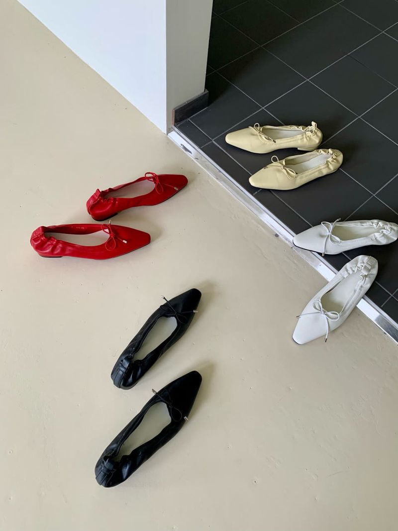 Ribbon Shirring Flat Shoes