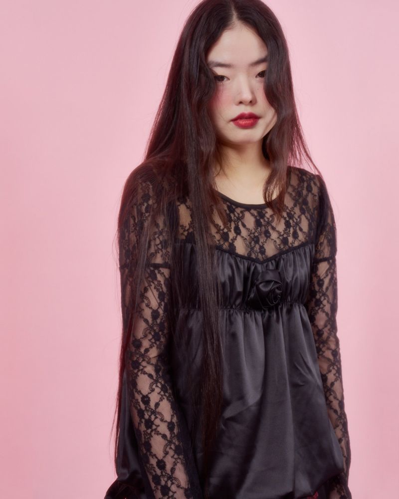 CORSAGE PUFF BLOUSE [BLACK]