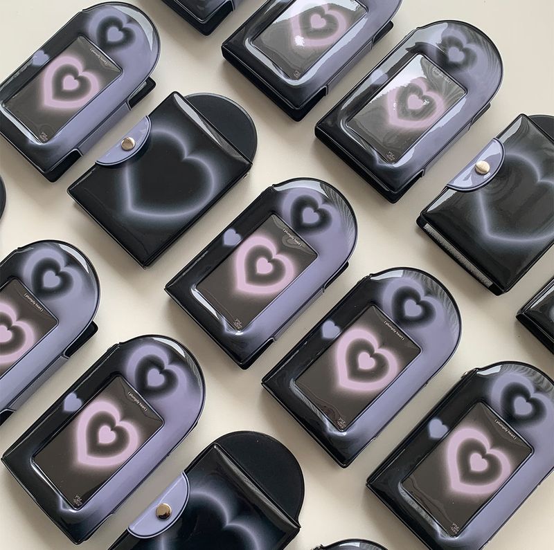 your emotions(ユアーイモーション)の「プランピリーハートコレクトブック / black&purple(スマホグッズ/小物)」