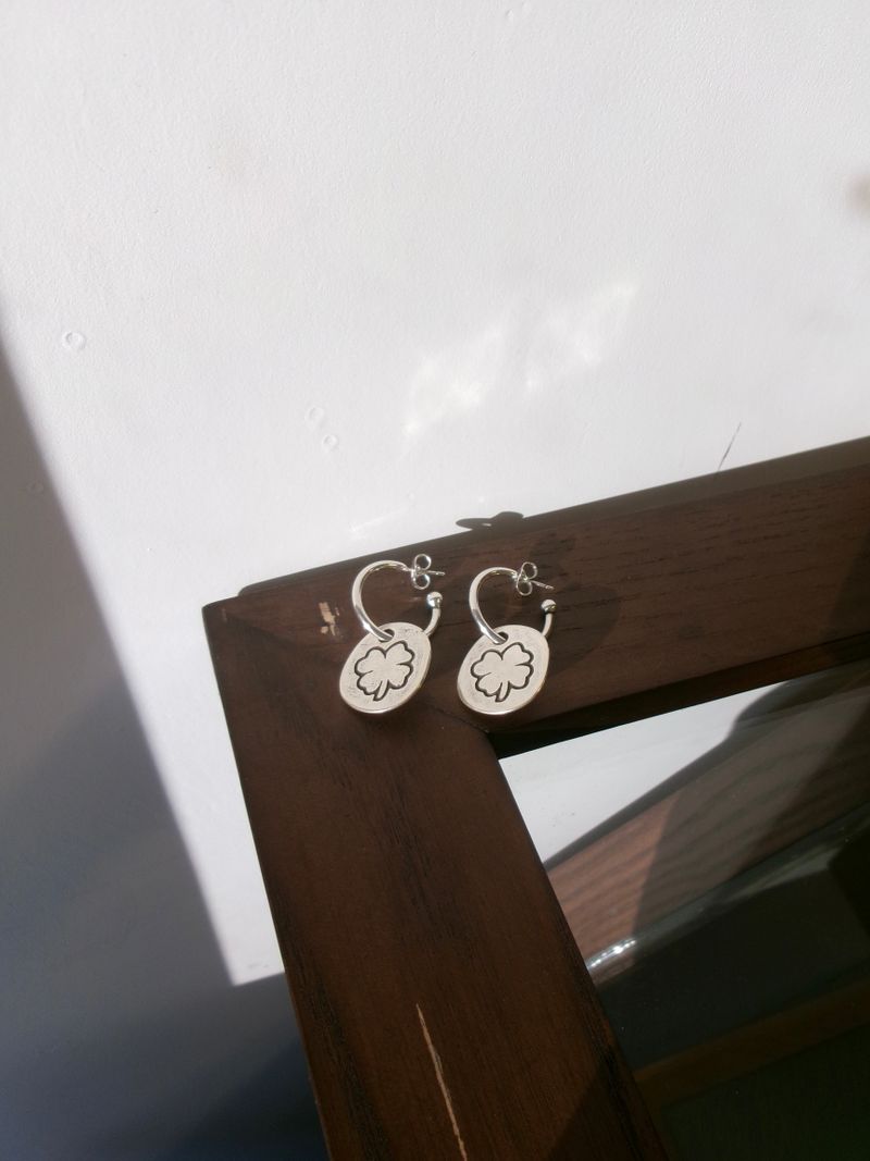 Kairosroom（カイロスルーム）の「Silver Plated Leaf Earring（Accessories）」