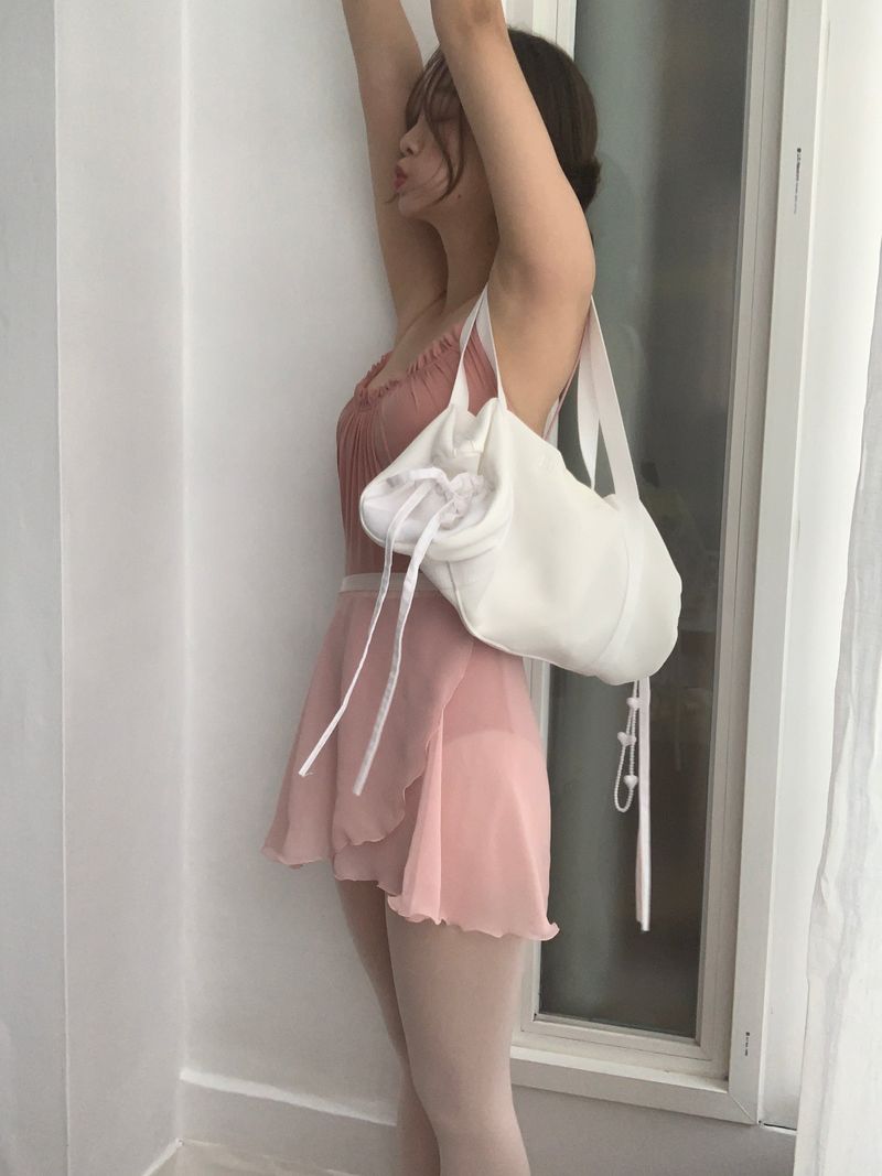 bitteschon ribbon ballet bag