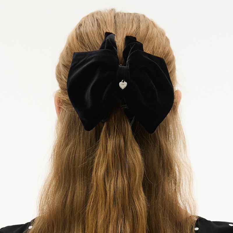VVV（ブイブイブイ）の「ビッグリボンベルベットヘアトングピン（ヘアアクセサリー）」