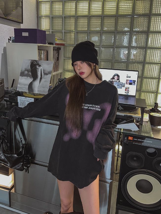 Butterfly Printed Oversized Fit Sweatshirt