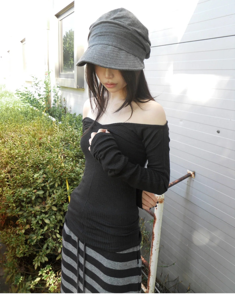 v elf tee