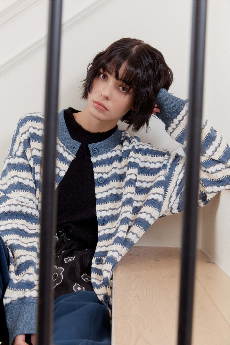 Alarm Loop Stripe Knit Cardigan - Blue