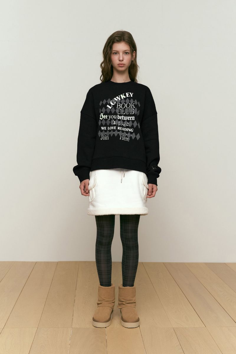 LOWKEY BOOK CLUB ARGYLE PATTERN SWEATSHIRT [BLACK]
