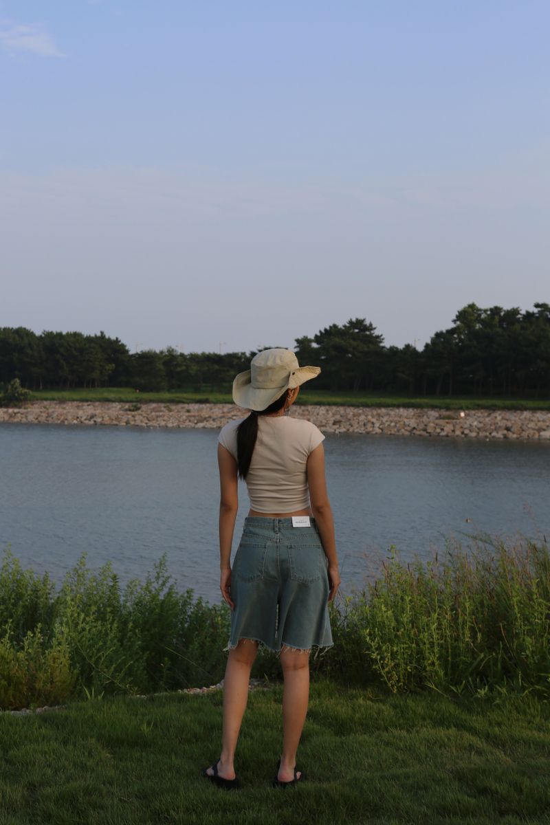 HEI BERMUDA DENIM SHORTS