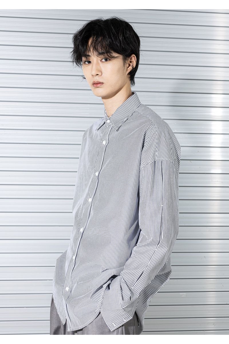 STRIPE INVERTED PLEATS SHIRTS