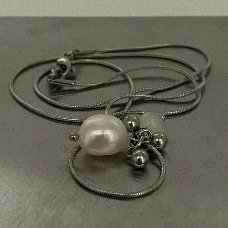 Cluster drop necklace