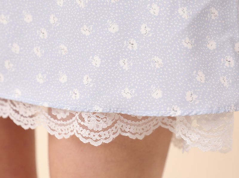 Lace Flower Mini Skirt