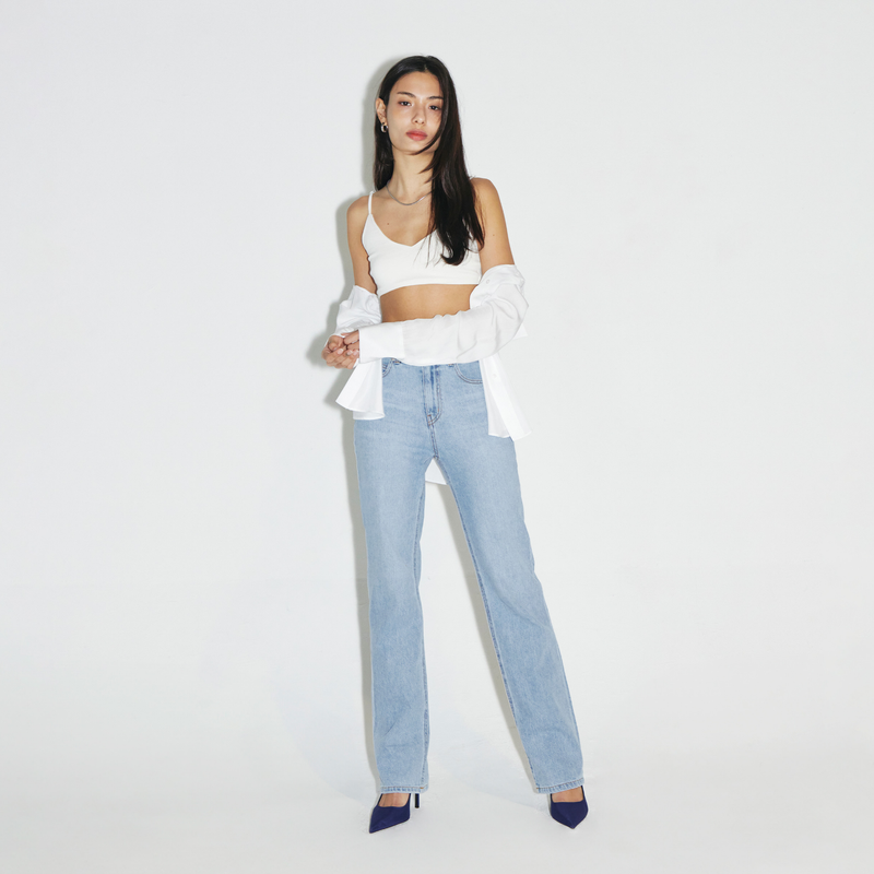 27Y（トゥエンティセブンワイ）の「ライトブルーストレートフィットデニム-YWD1DNST002（パンツ）」