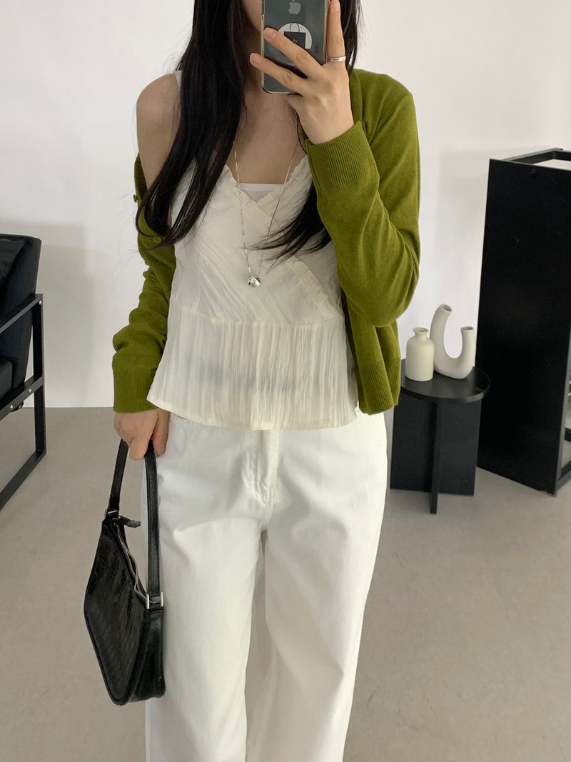 Nanore Round Neck Knit Cardigan