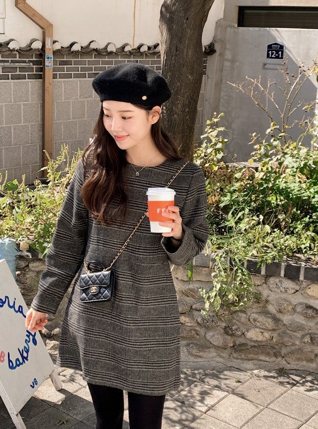 SHOPPERLAND(ショッパーランド)の「Classic Check Wool Mini Dress (2color)(Dresses)」