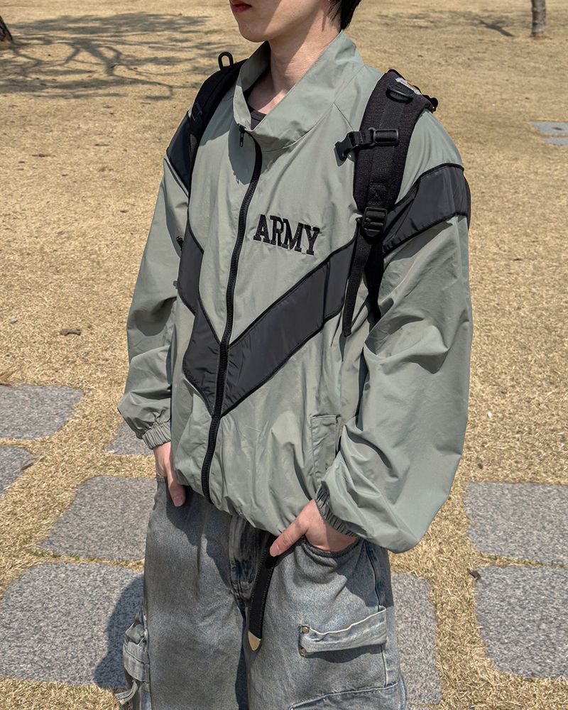 US Army IPFU Windbreaker Jacket