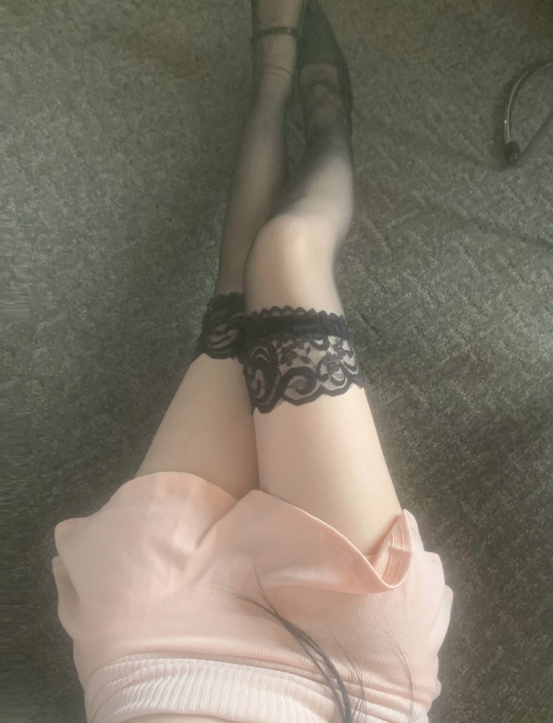 suzen（スゼン）の「Pinia low-waist flare skirt (light pink)（Skirts）」