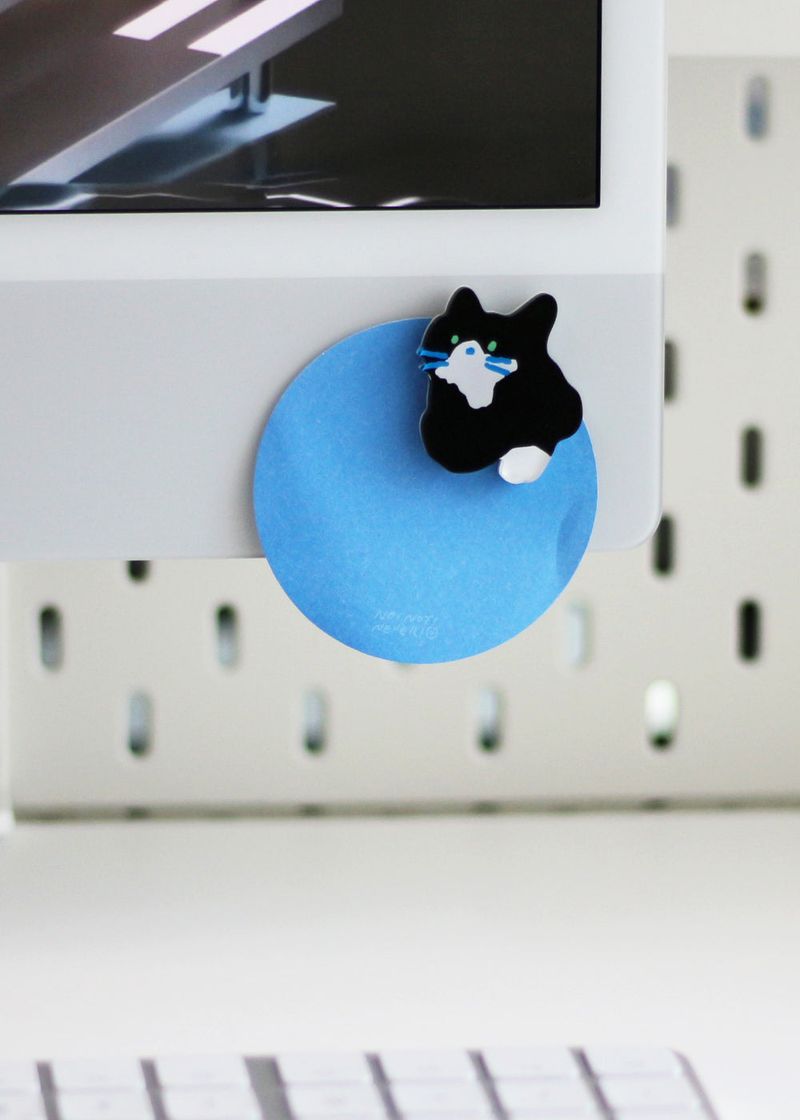 NO NOT NEVER(ノーノットネバー)の「Magnet tuxedo cat(Miscellaneous Goods/Stationery)」