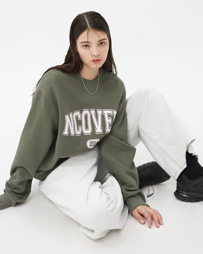 PIGMENT CRACK LOGO SWEATSHIRT-KHAKI