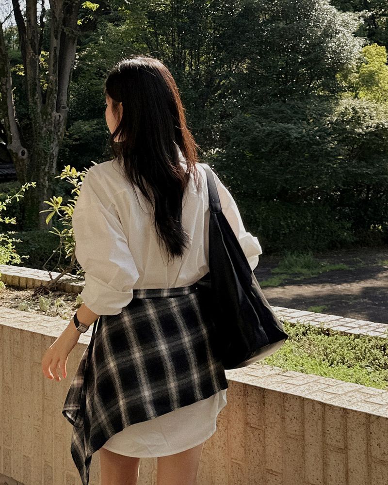 MAYBINS(メイビンス)の「Peavy Suede Shoulder Bag(Bags)」