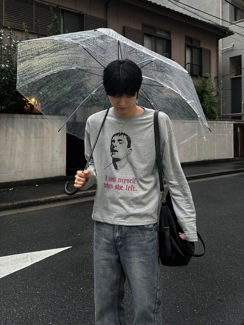 Deman Vintage Artwork Crop Long Sleeve