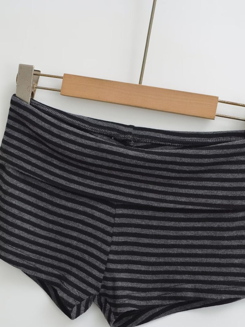 Folding Striped Short Pants