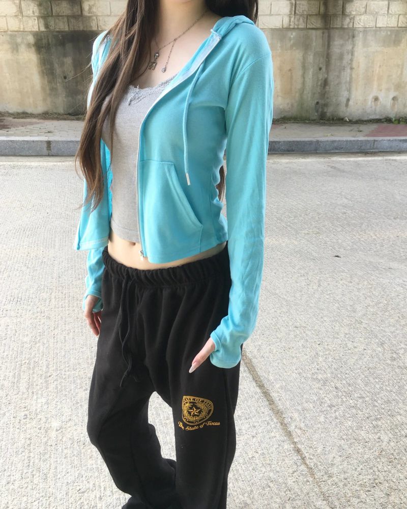 Warmer crop hood jumper