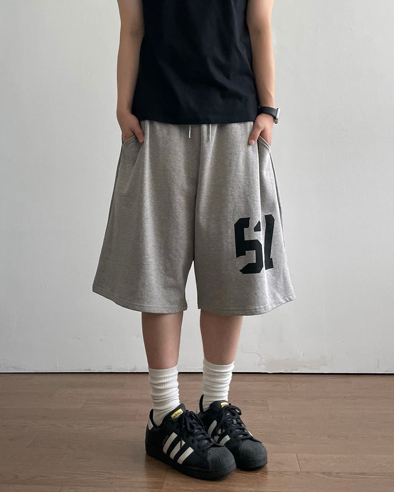 Score Bermuda Sweatpants