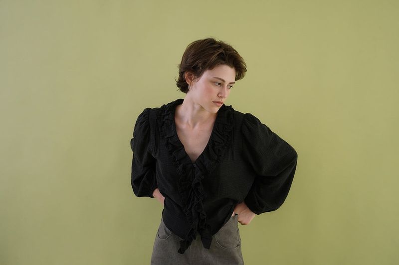 Elen ruffle blouse