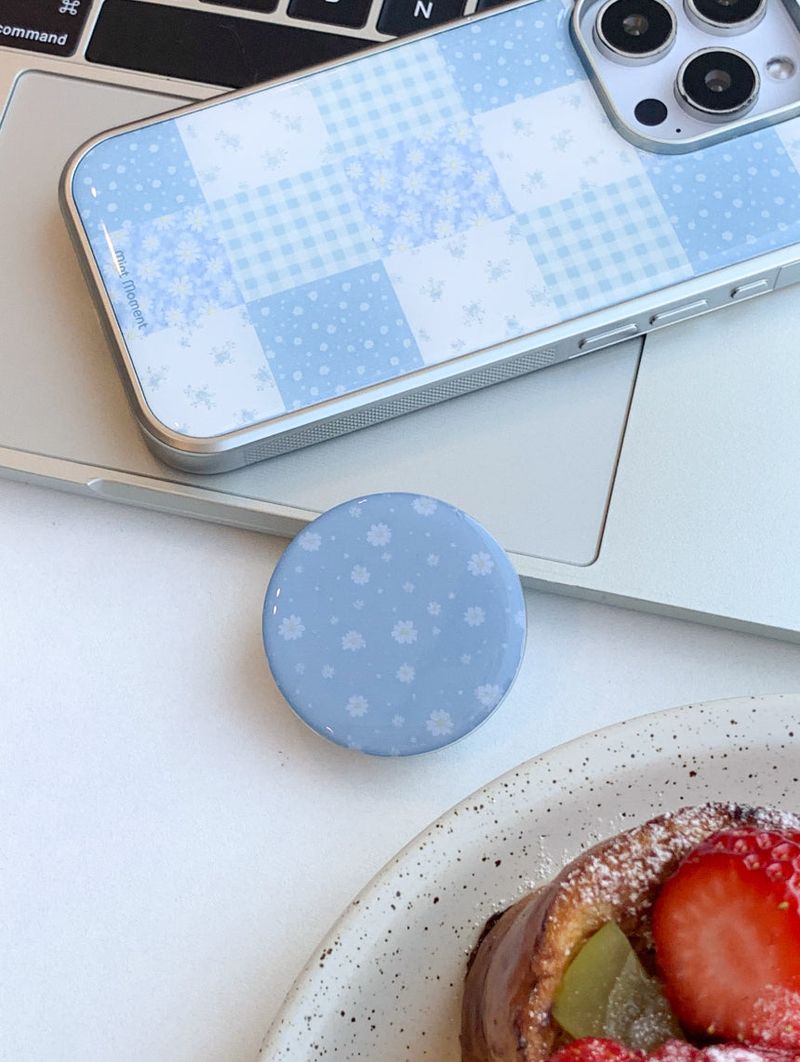 Mint Moment（ミントモーメント）の「[MADE] ブルーパッチ エポキシ MagSafe対応 スマホグリップ（Smartphone Accessories）」
