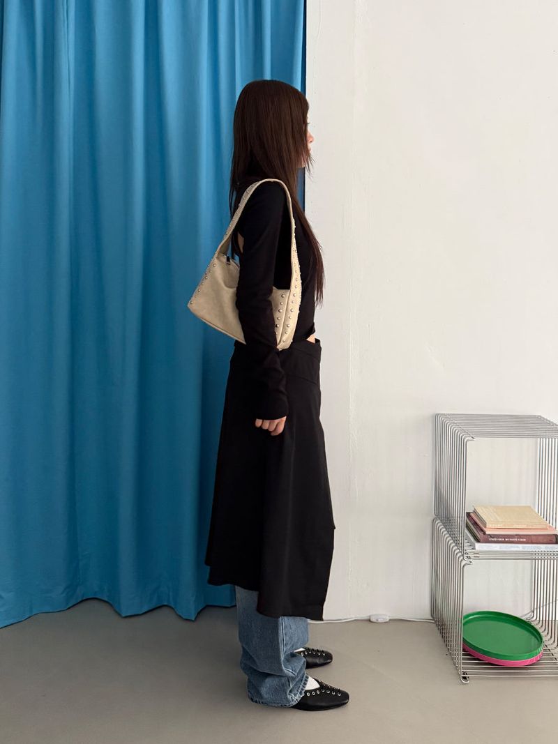 square stud bag II 