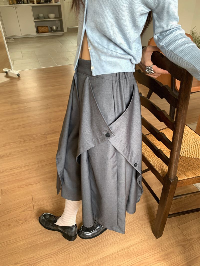 BUTTON TWO-WAY BERMUDA SLACKS (3C)