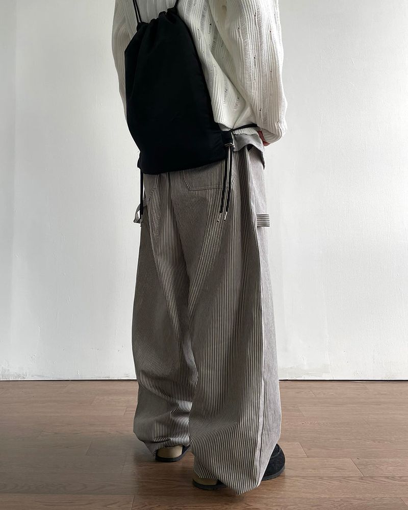 Twin Stripe Curved Pants