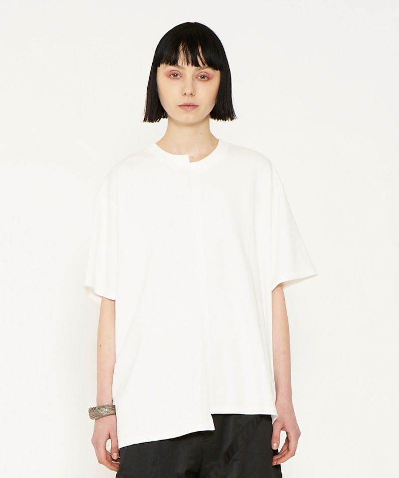 VIAVANDA（ヴィアヴァンダ）の「V INTERLOCK TEE（Tops）」