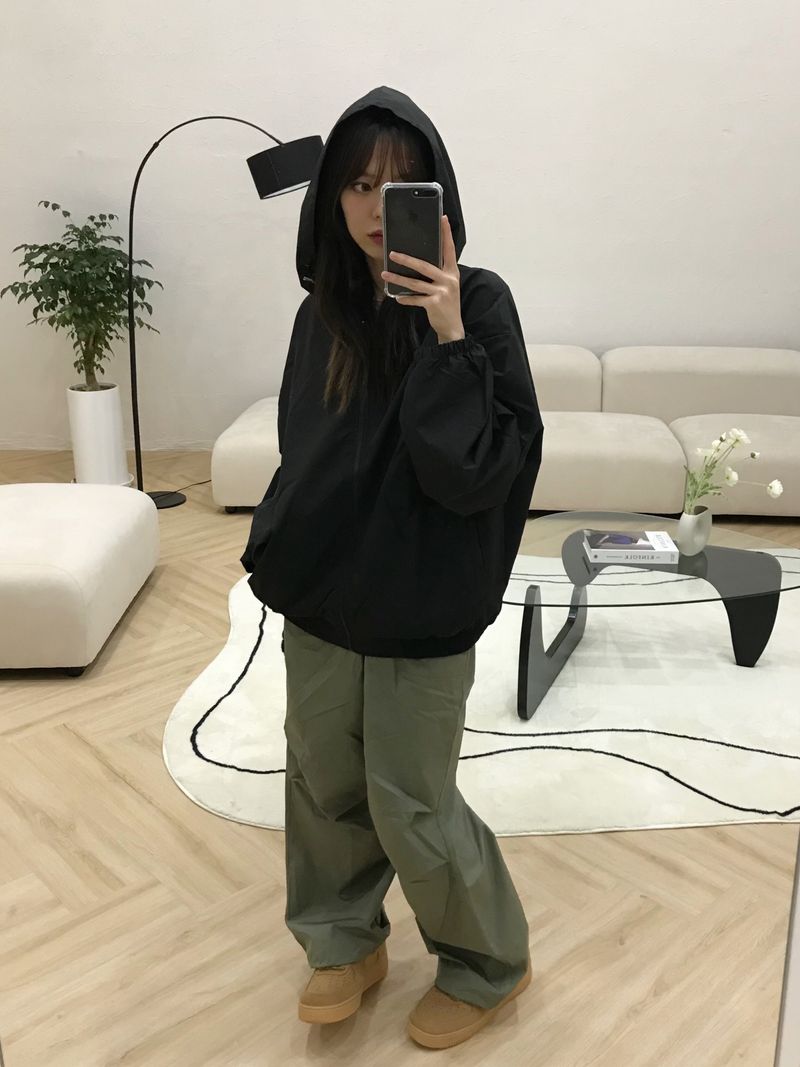 Dixie set up windbreaker