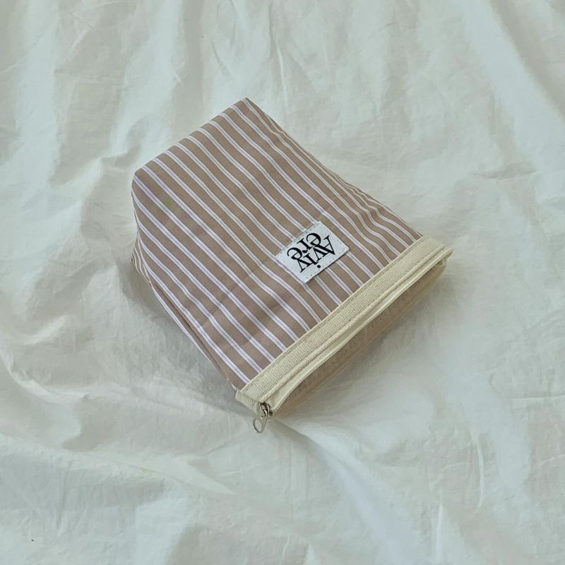 classic pouch_stripe beige pink