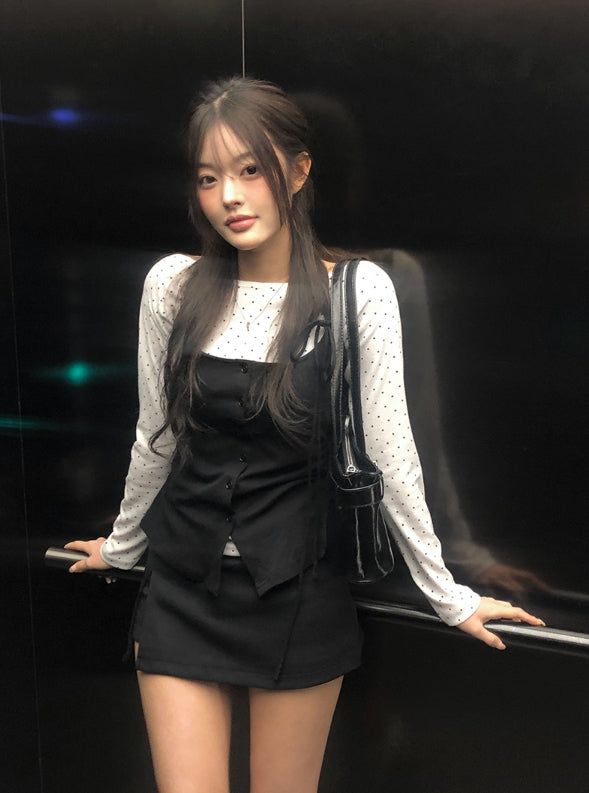 Rueun Training Slit Mini Skirt
