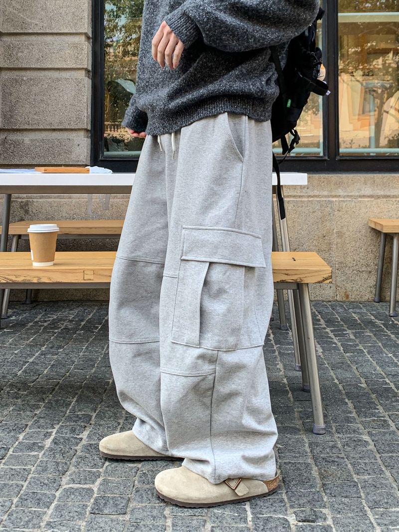 WHAT A LOOK（ワット ア ルック）の「RWeberカットカーゴスウェットパンツ（パンツ）」