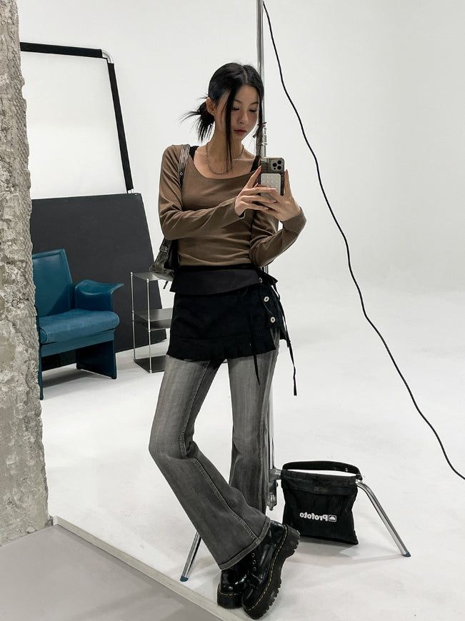 Molder strap layered pleated skirt