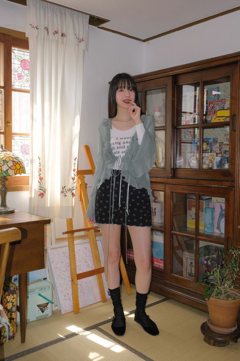 smile mini skirt black