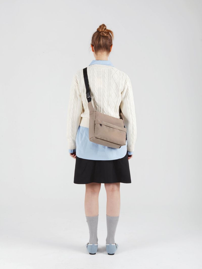 REFRESH N VARIOUS BAG MINI-BEIGE