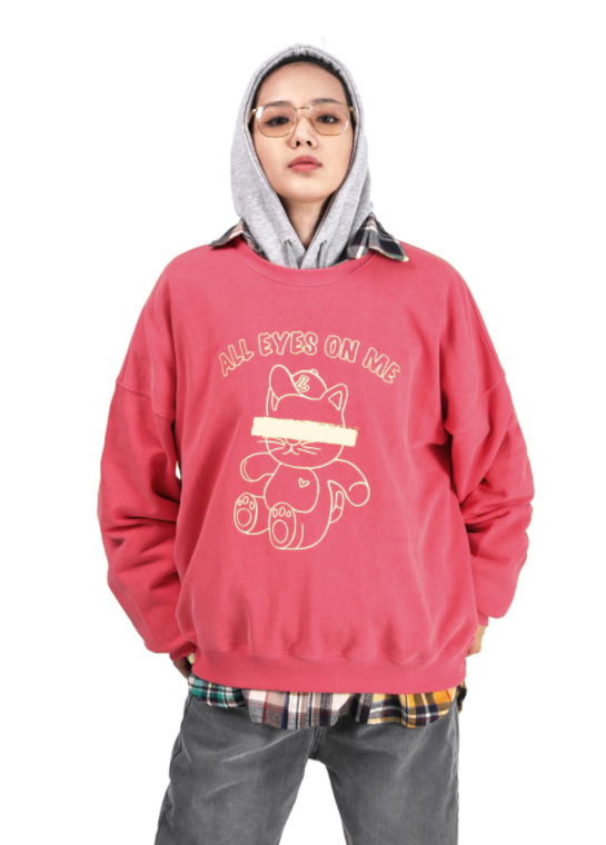 All eyes on me sweatshirt