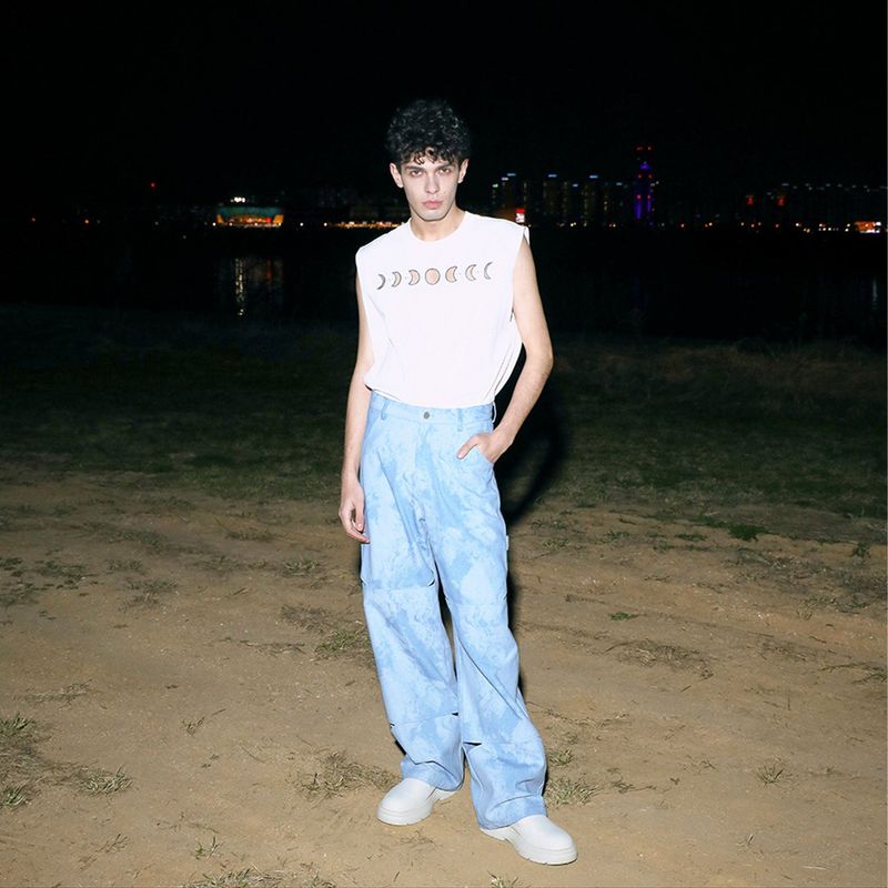 LUNAR SLEEVELESS TOP WHITE